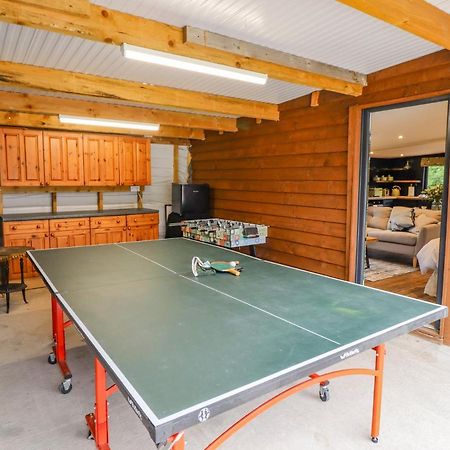 The Cabin At Evelyns Retreat Корвэн Экстерьер фото